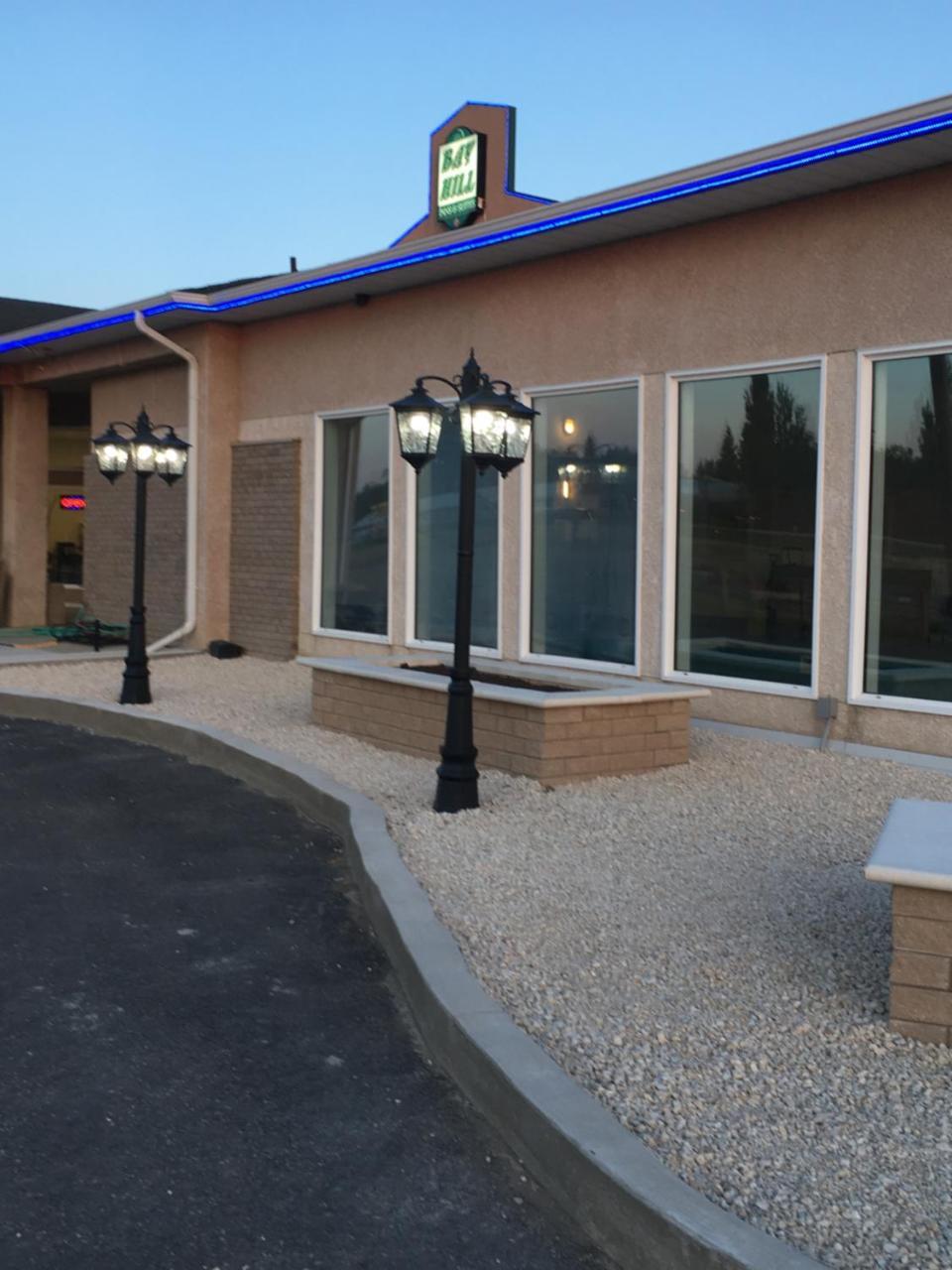 Bay Hill Inns & Suites Neepawa Esterno foto